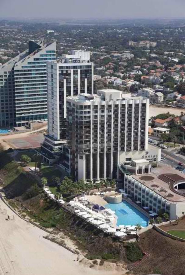 Beach Apartment- Breathtaking Views With Bomb Shelter Herzliya Luaran gambar