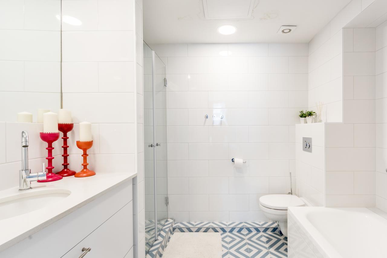Beach Apartment- Breathtaking Views With Bomb Shelter Herzliya Luaran gambar